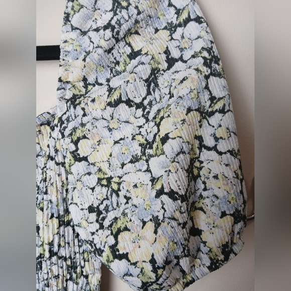 NWT H & M Floral Puff Sleeve Midi Dress Green Yellow Blue White - Picture 11 of 13
